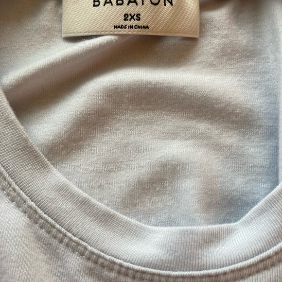 Babaton T-Shirt - Picture 3 of 3